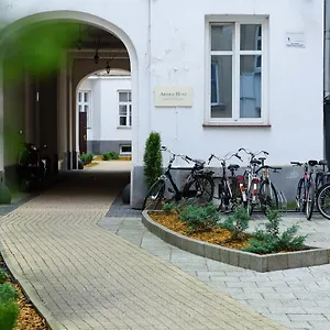  Hostel Constitution Square Polska